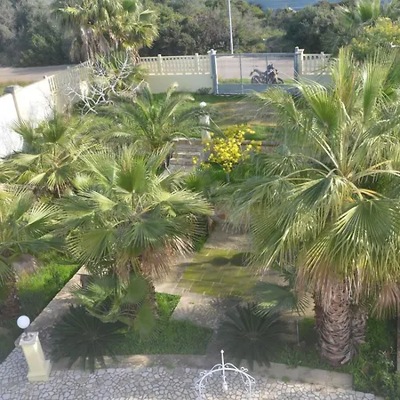 Raucci House فيلة *