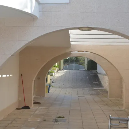 Villa Raucci House *